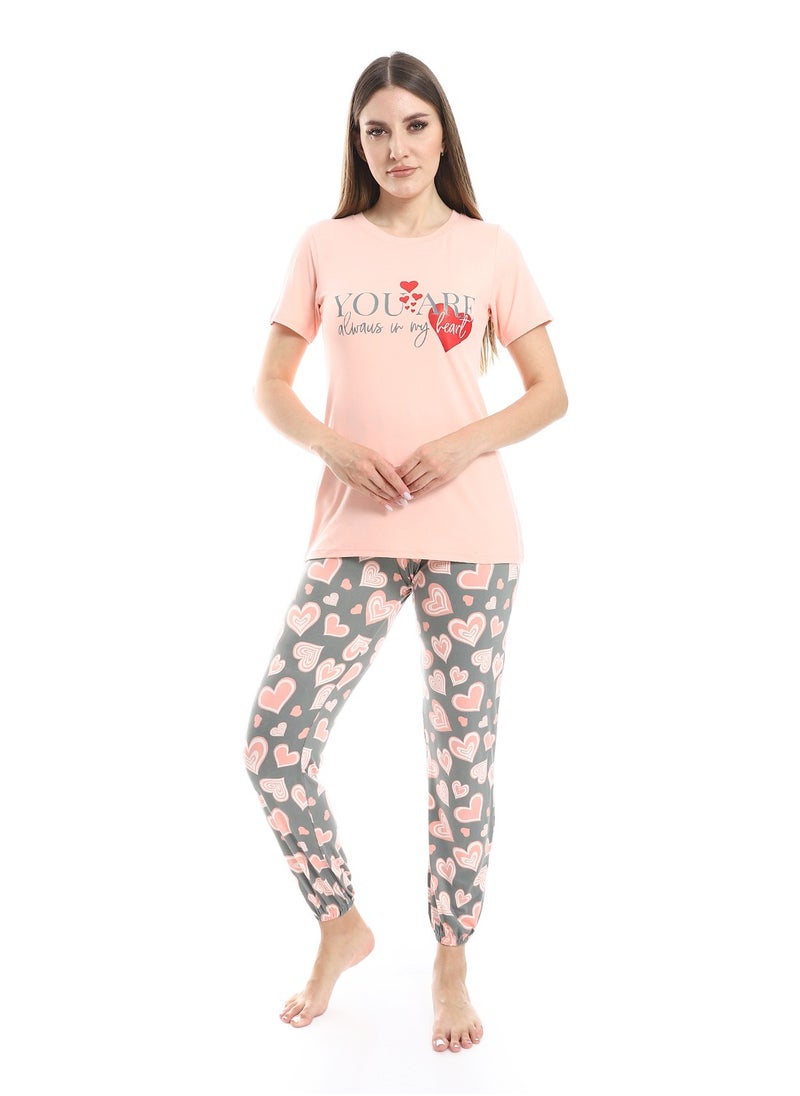 Women Pajama Set With Half Sleeves And Printed Photo