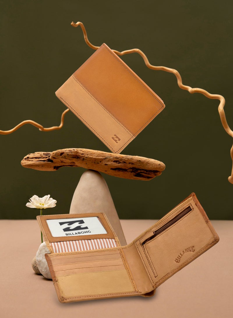 محفظة Billabong من الجلد الطبيعي باللون البني للرجال