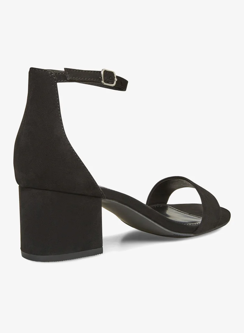 STEVE MADDEN  Steve madden ileana black women's sandals for Women | Best Price UAE