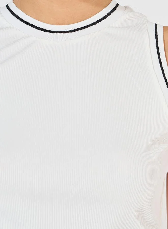 Styli Flat Knit Sleeveless Top with Contrast Piping