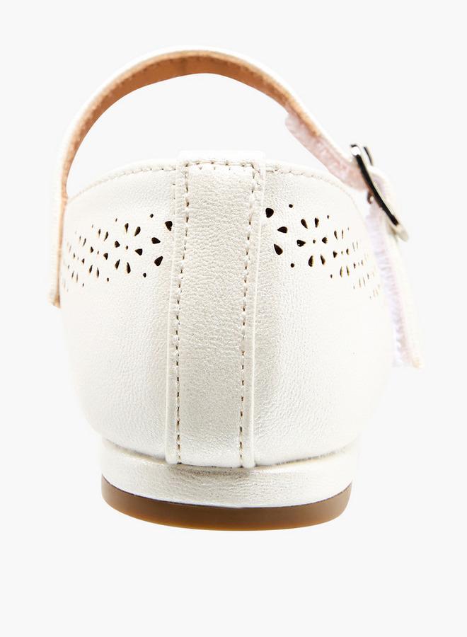 JUNIORS Girls Laser Cut Detail Mary Jane Shoes - Image 5