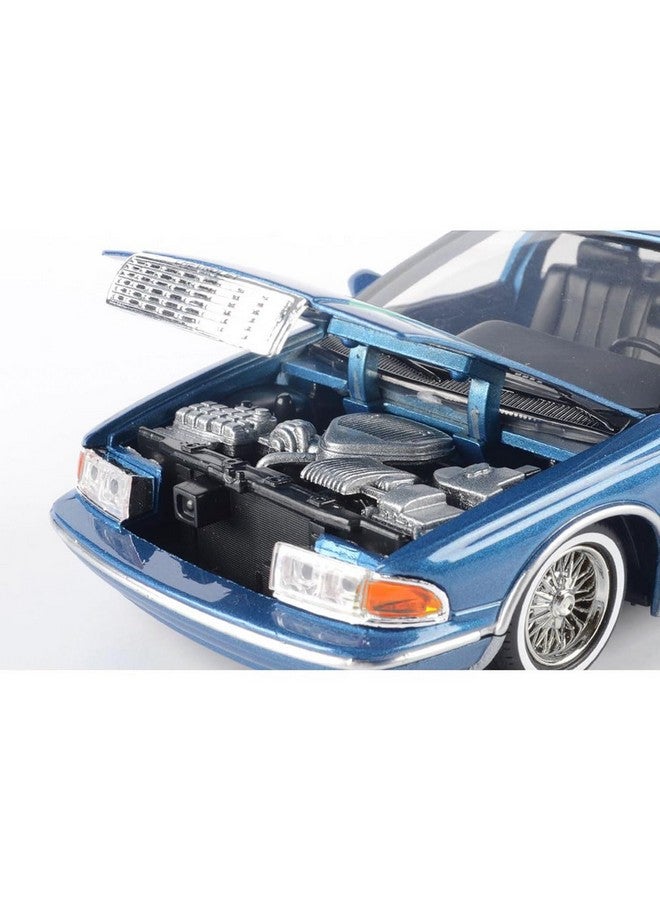 MOTORMAX موديل موتورماكس 1993 شيفروليه تشيفي كابريس لو رايدر 1:24 مصبوب باللون الأزرق مع رسومات "احصل على انخفاض" 79022 من جميع نجوم الألعاب - Image 5