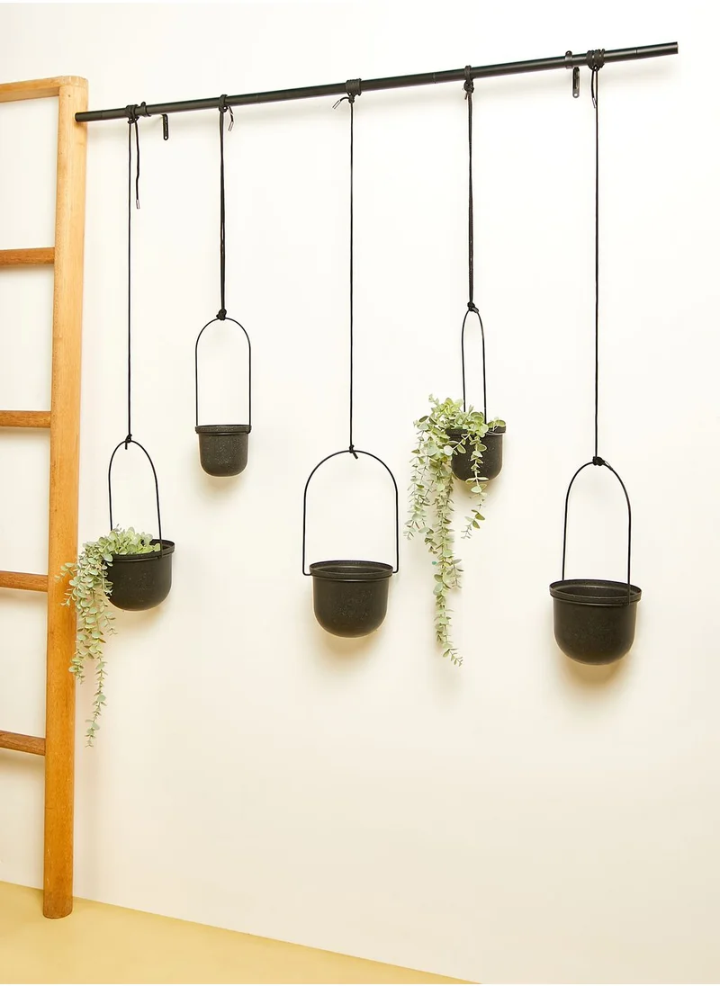 UMBRA Black Set Of 5 Triflora Hanging Planter