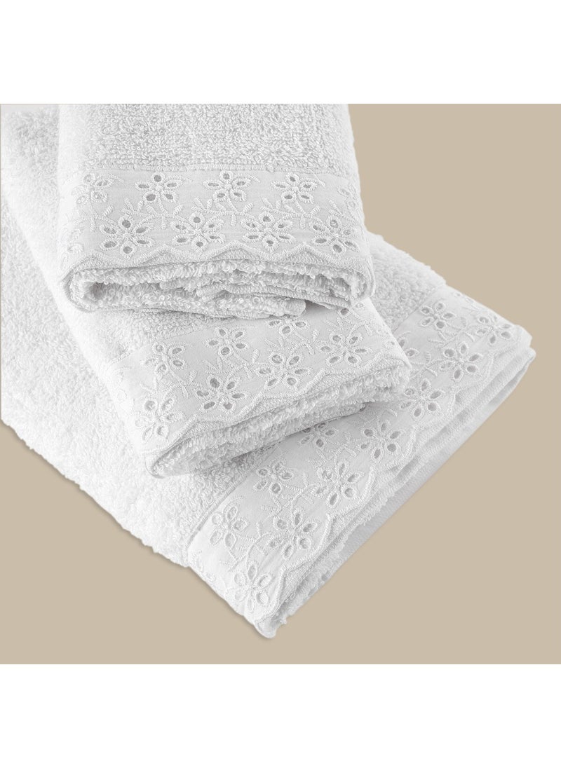 Home Benofisto 3-Piece Scalloped Towel Set-White - pzsku/ZC2778BB91C4585C33667Z/45/_/1739927368/2794cd58-f78f-48bf-9b71-8513c9a40d23