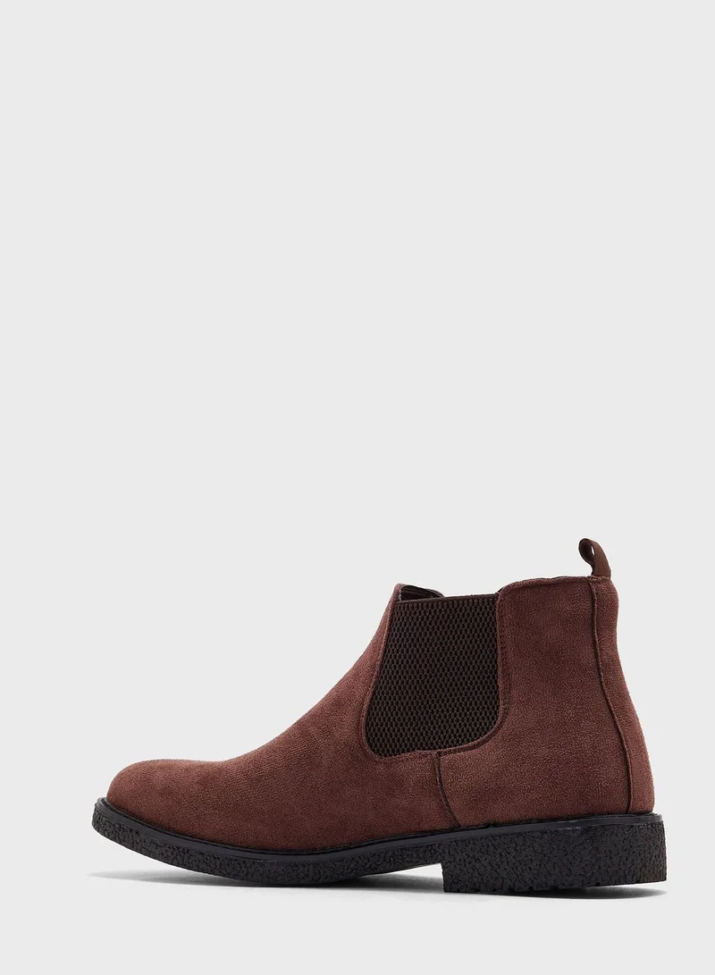 Robert Wood Faux Suede Chelsea Boots