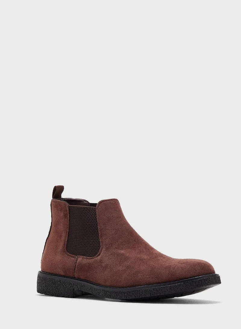 Robert Wood Faux Suede Chelsea Boots