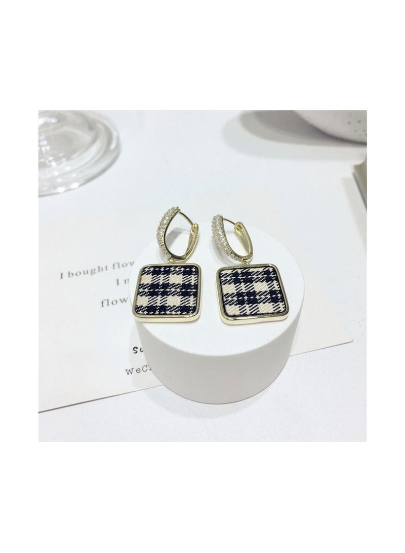 1-Pair Fabric Square Earrings, Artsy Vintage Plaid Earrings With Diamonds - Image 3