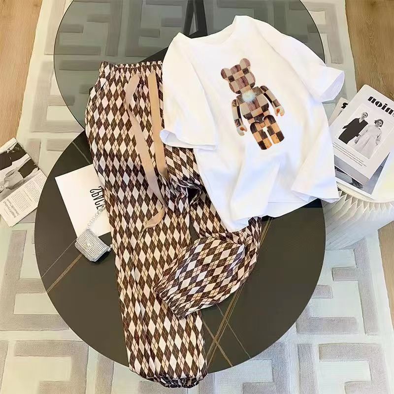 Women's Casual Two-Piece Set Letter/Number Print Short Sleeve Top and Pants - Image 1