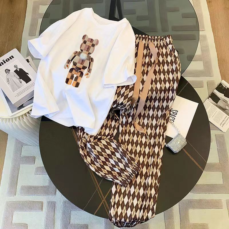 Women's Casual Two-Piece Set Letter/Number Print Short Sleeve Top and Pants - Image 2
