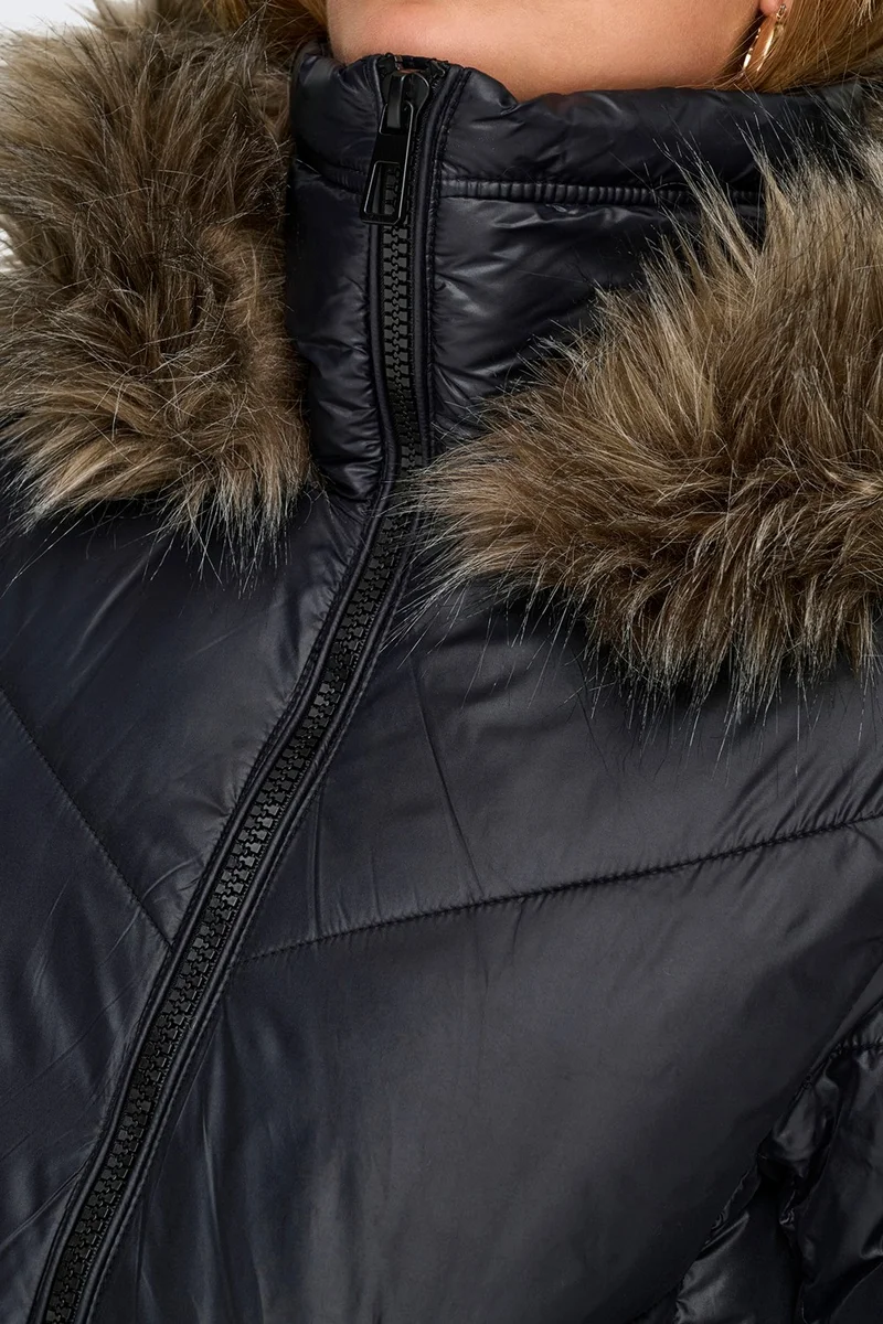 ONLY Onlfever Regular Fit Furry Hooded Puffer Jacket Women's Jacket 15322003