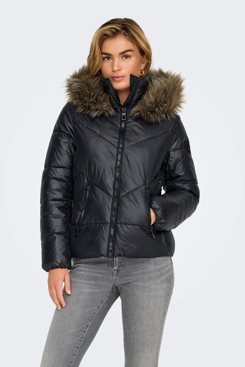 ONLY Onlfever Regular Fit Furry Hooded Puffer Jacket Women's Jacket 15322003