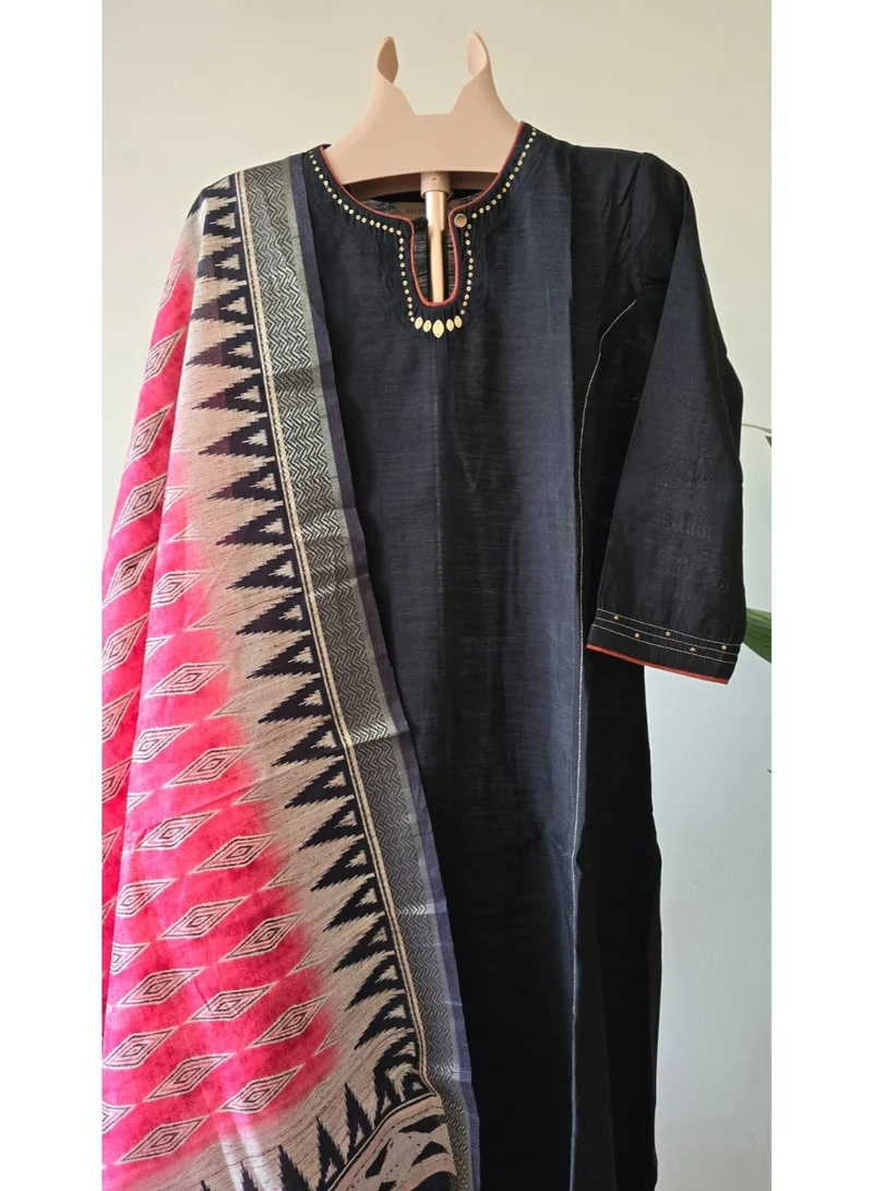 ثوجفيت طقم "الحرير الروسي" الفاخر المكون من 3 قطع – عنوان الأناقة والرقي