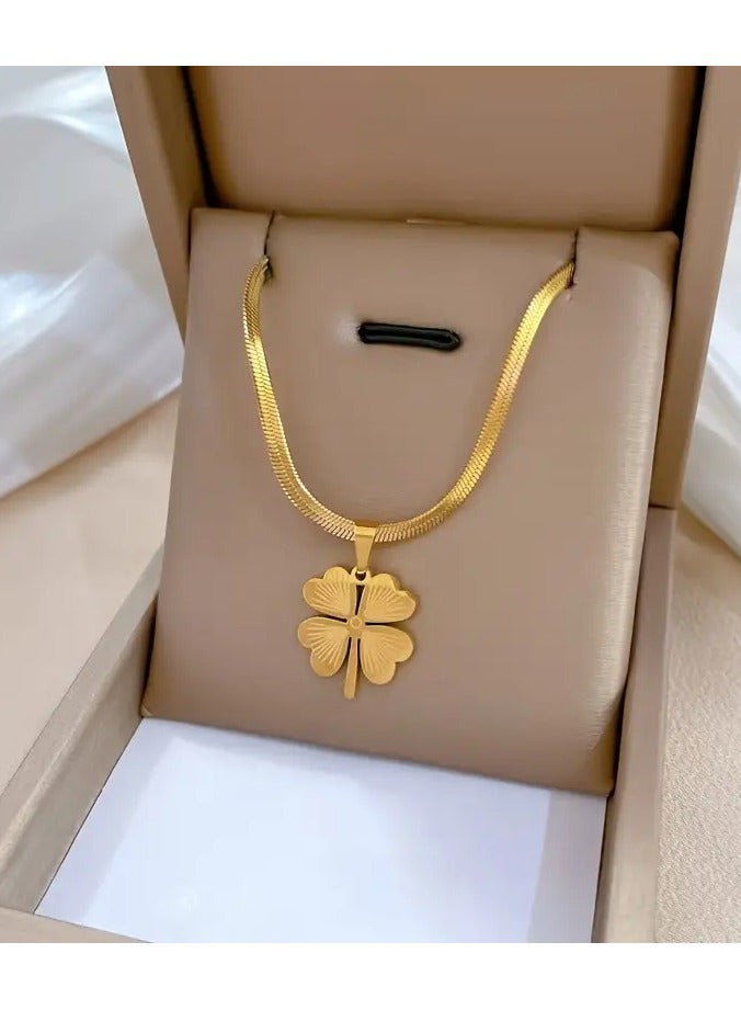 Home Clearance Sale Elegant Vintage-Inspired Four-Leaf Clover Pendant Necklace in 18K Gold Plated Stainless Steel - Perfect for Casual Attire & Special Occasions, Ideal Gift for Mom and Girlfriend - Image 1