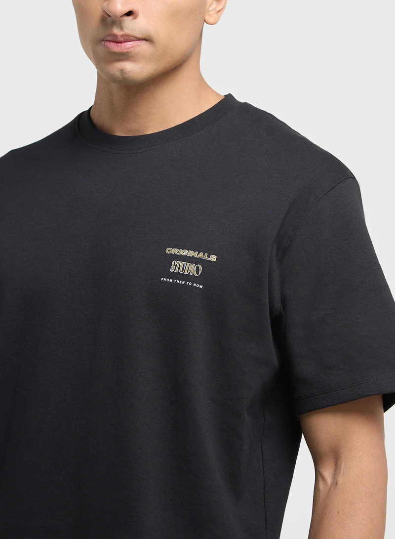 جاك اند جونز Jorlucca Graphic  Crew Neck T-Shirt