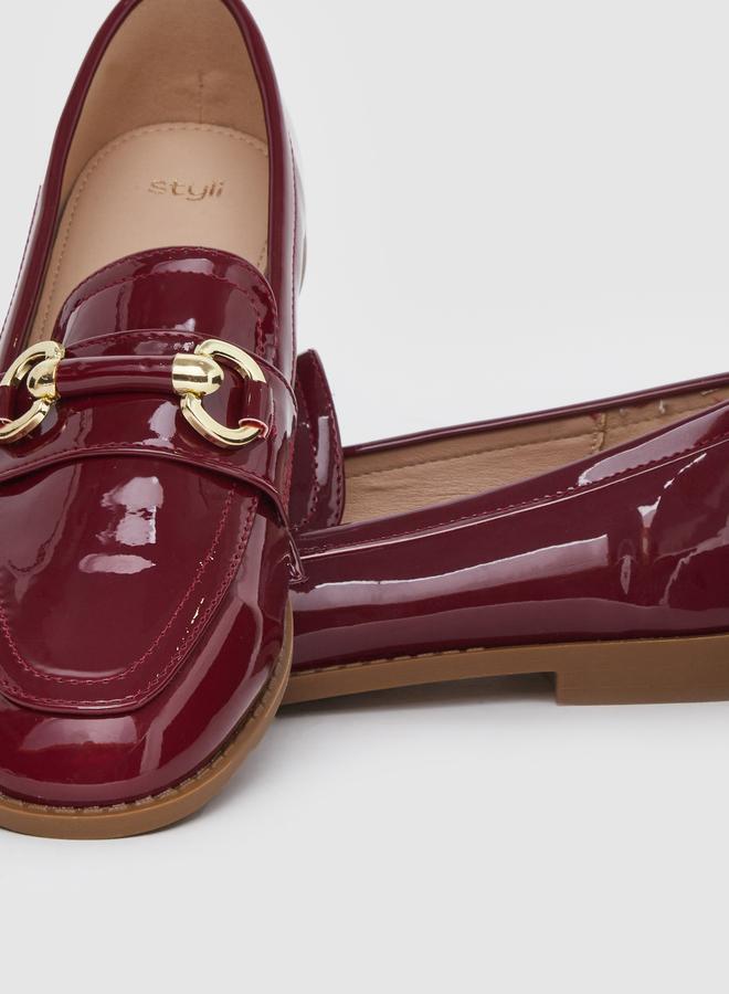 ستايلي حذاء لوفرز جلد لامع عنابي - Image 3