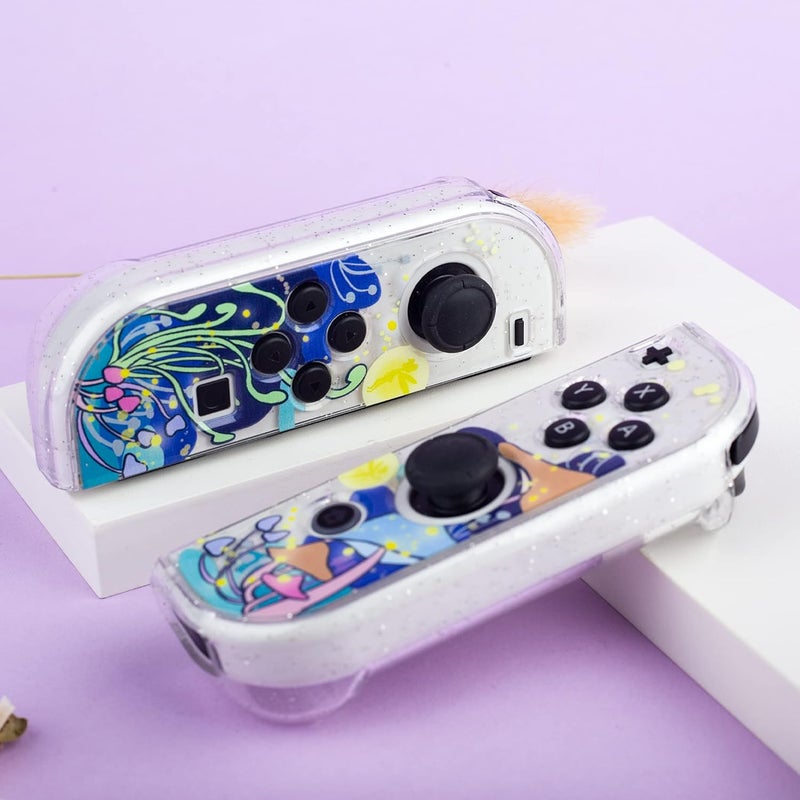 حافظة شفافة على شكل فطر من RHOTALL متوافقة مع جهاز Nintendo Switch OLED، تتميز بتصميم أنيق وشفاف، وتوفر متانة عالية لوحدة التحكم والجهاز نفسه. تحمي الحافظة الجهاز من الاصطدامات العرضية أو الخدوش الناتجة عن الاستخدام اليومي، كما أنها سهلة التنظيف ومقاومة للماء، مما يحافظ على نظافتها ويمنع تراكم الغبار والبقع. تتميز أيضًا بمقبض مريح يوفر إحساسًا أفضل أثناء الاستخدام. - Image 4