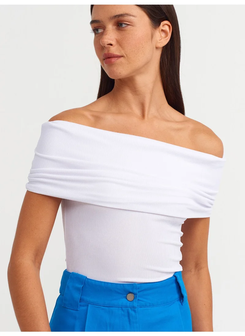 ديلفين 30851 Low Shoulder Blouse-White