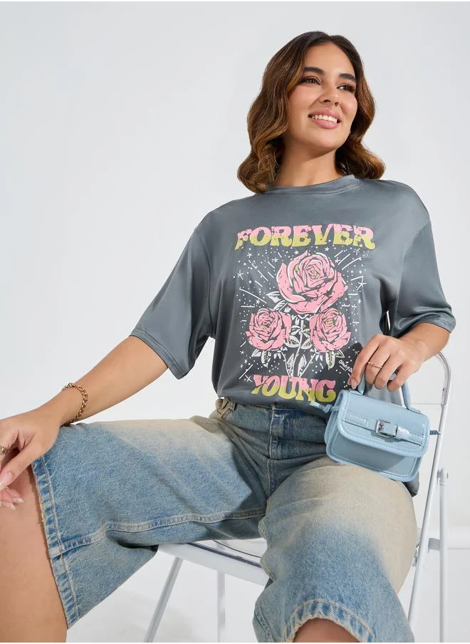 Styli Oversized Rose Graphic Print T-Shirt