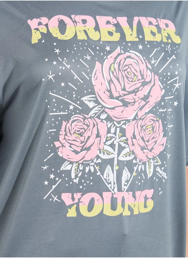 Styli Oversized Rose Graphic Print T-Shirt