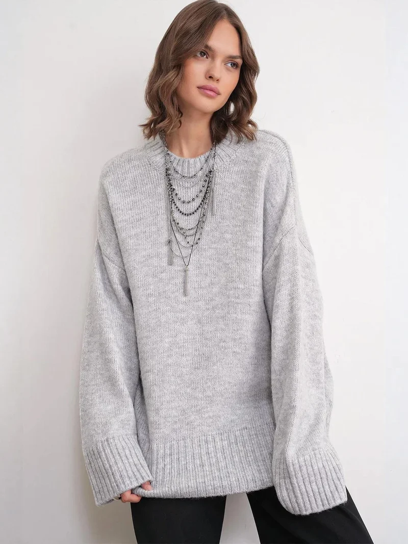 Mixray Grey Mixray Oversized Ribbed Knit Sweater with Crew Neck for Women | Best Price UAE