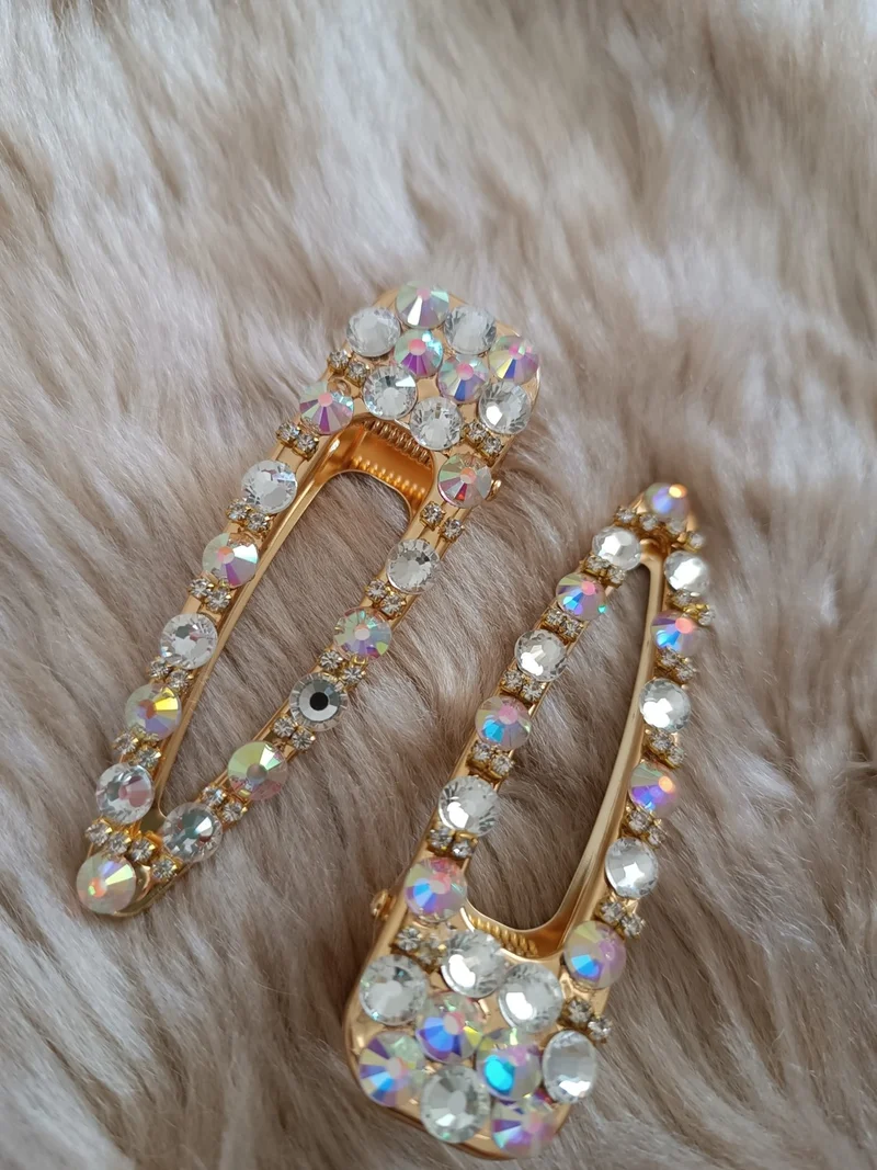 Efna Store 2-Pack Zircon Stone Gold Color Open Triangle Shaped Pin Buckle (2 Pieces)