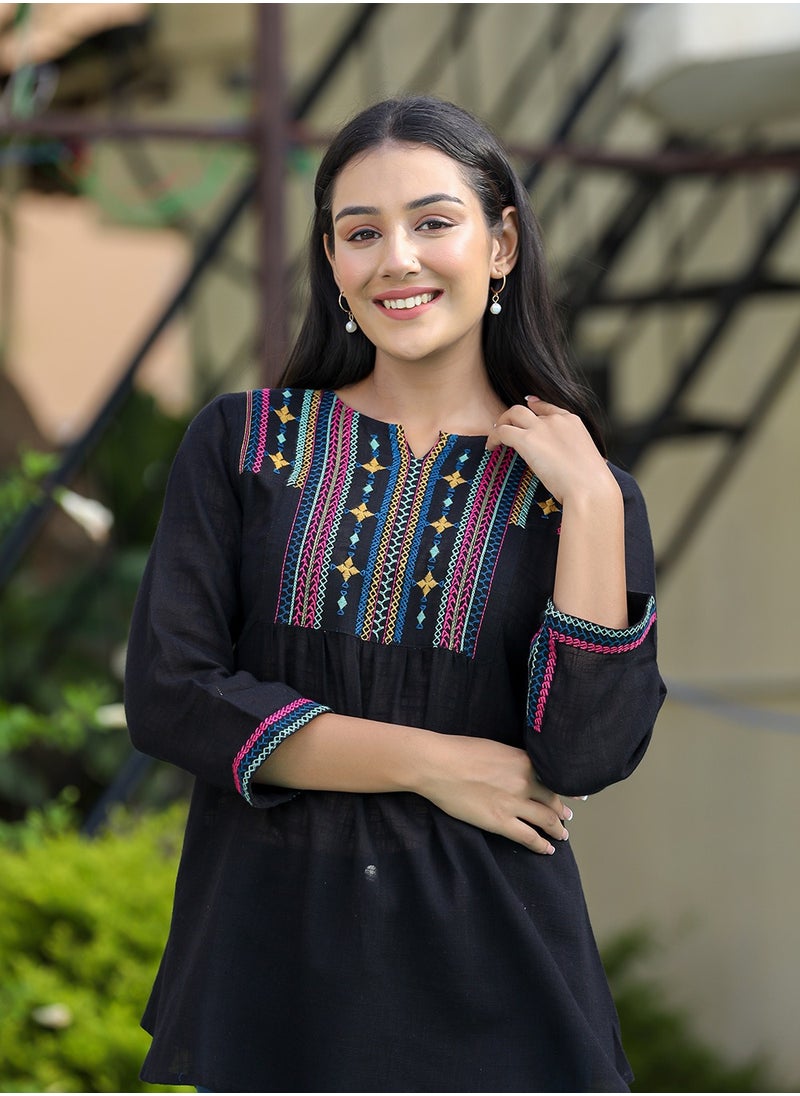Swadesh Souq - Women's Black Solid Cotton Top - Image 1