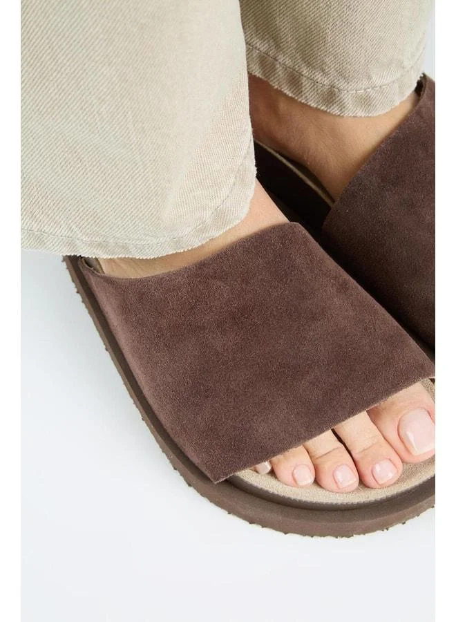 Manijero  Lizette Women's Genuine Leather Single Strap Brown Slipper for Women | Best Price UAE