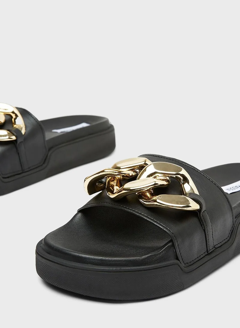 STEVE MADDEN Stacie Flat Sandals