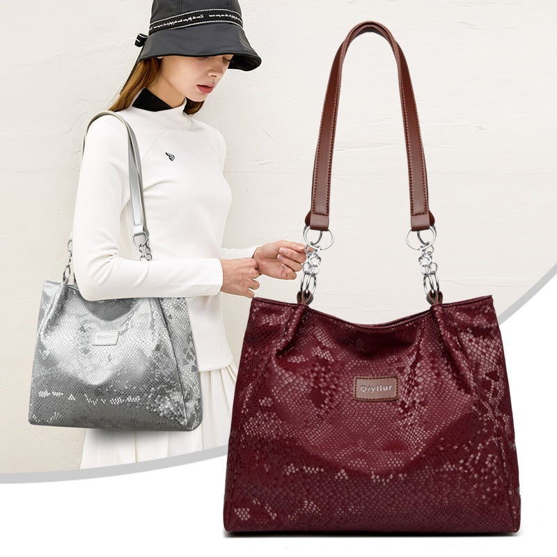 New Fish Scale Pattern Fashionable And Versatile Commuting Travel Large-Capacity Women'S Shoulder Tote Bag - Image 2