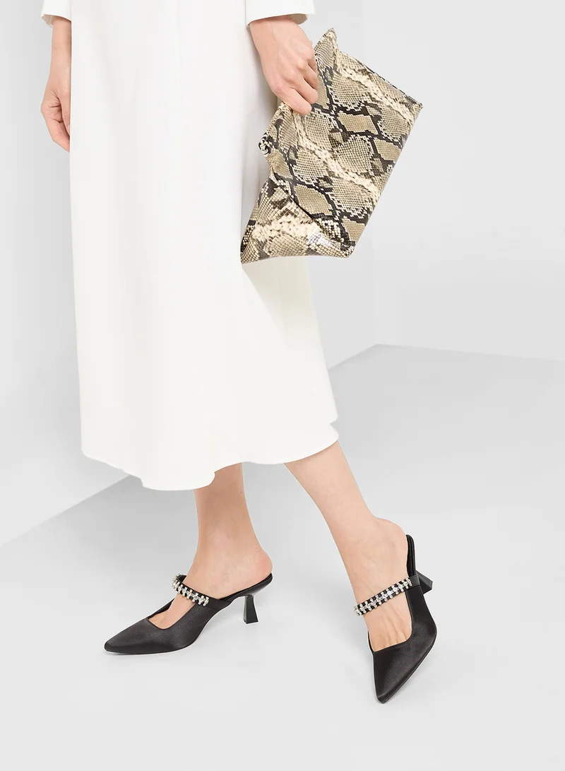 Ella Limited Edition Diamante Heeled Pump