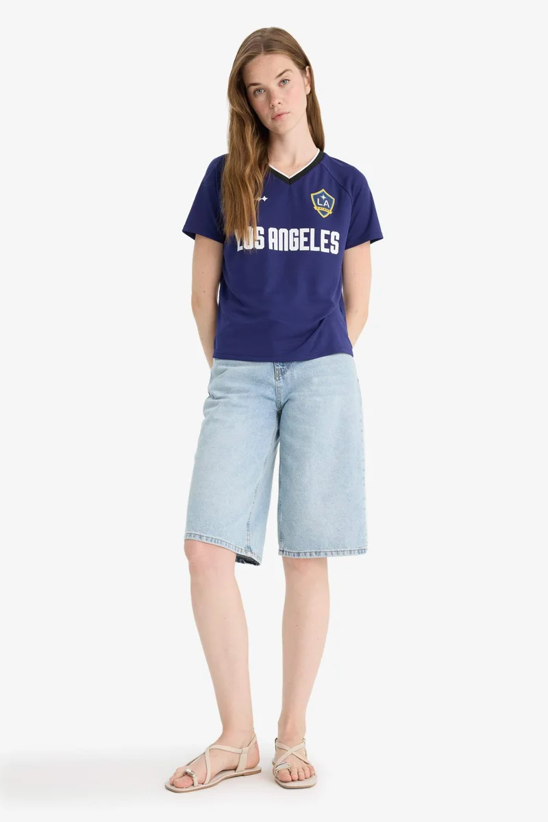 DeFacto Regular Fit V-Neck Short Sleeve T-Shirt