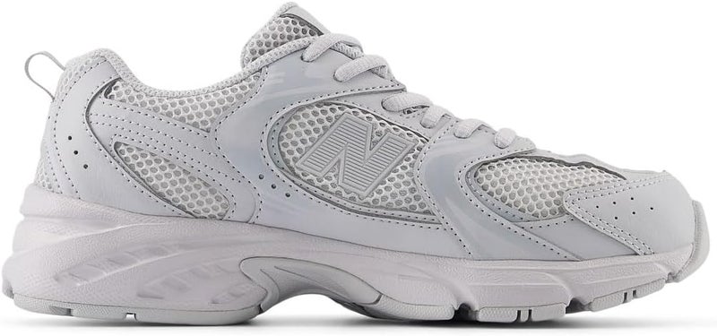 New Balance حذاء نيو بالانس 530 بلون رمادي لؤلؤي للرجال - Image 1