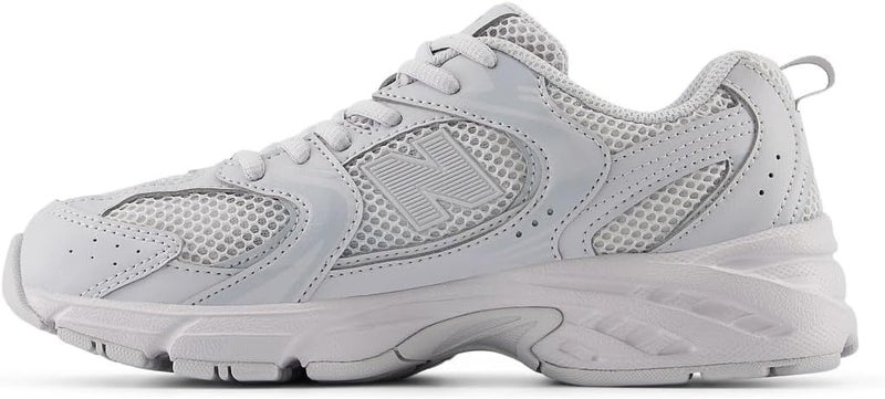 New Balance حذاء نيو بالانس 530 بلون رمادي لؤلؤي للرجال - Image 3