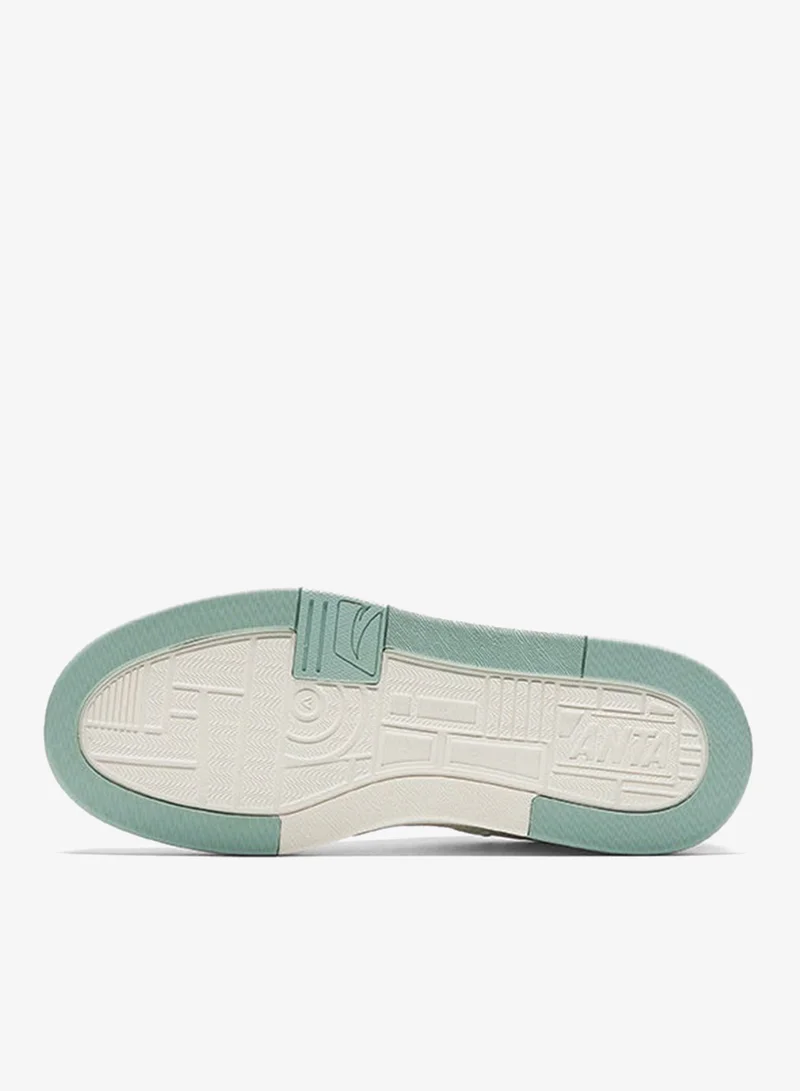 Anta  Stree LT 2 Skater sneakers | Classic Color-Block Trendy Women Low-Top White for Women | Best Price UAE
