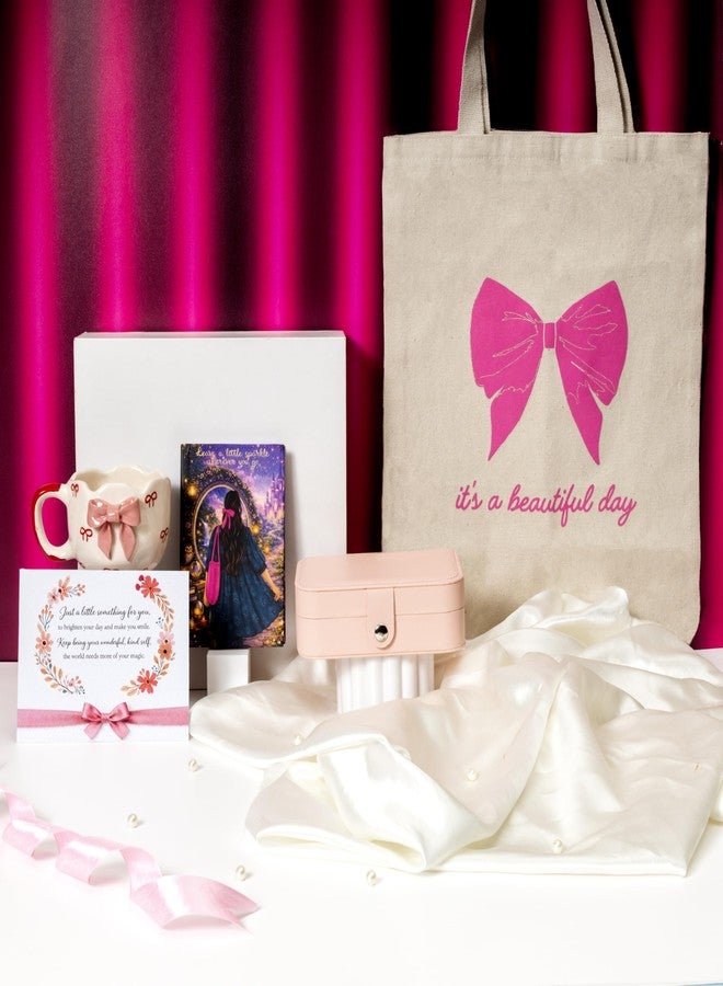 Rarejoy سلة هدايا Rarejoy 5 في 1 لها - كوب سيراميك بتصميم فيونكة جميل، مفكرة لطيفة، علبة مجوهرات، حقيبة تسوق صديقة للبيئة، وبطاقة تهنئة | مناسبة لعيد الحب، ذكرى الزواج، الوداع، عيد الميلاد، يوم المرأة - Image 1