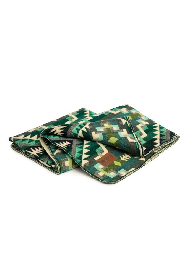 QISU Wool Blanket Throw | Large, Beautiful, Warm, Variegated, Handmade in Ecuador by Local Artisans |94″ x 78″| Ultra-Soft, Hypoallergenic & Breathable | Non-Itchy or Scratchy Fabric (Shamrock Star) - Image 5