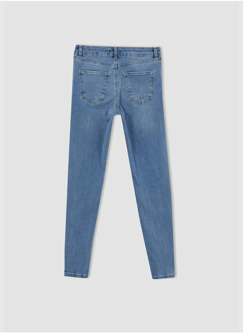 DeFacto Skinny Fit Straight Leg Ankle Jeans