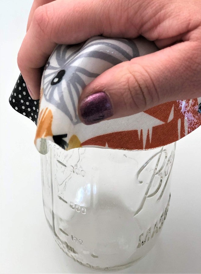 فتاحة برطمانات سيليكون من أندرياس، لوح تقطيع - 6.25 بوصة، ماسك غطاء مانع للانزلاق، ومقشرة ثوم، آمنة للغسل في غسالة الأطباق، متعددة الاستخدامات، مصنوعة من السيليكون والقماش المتين، صنع في الولايات المتحدة الأمريكية، JO-348 - Image 3