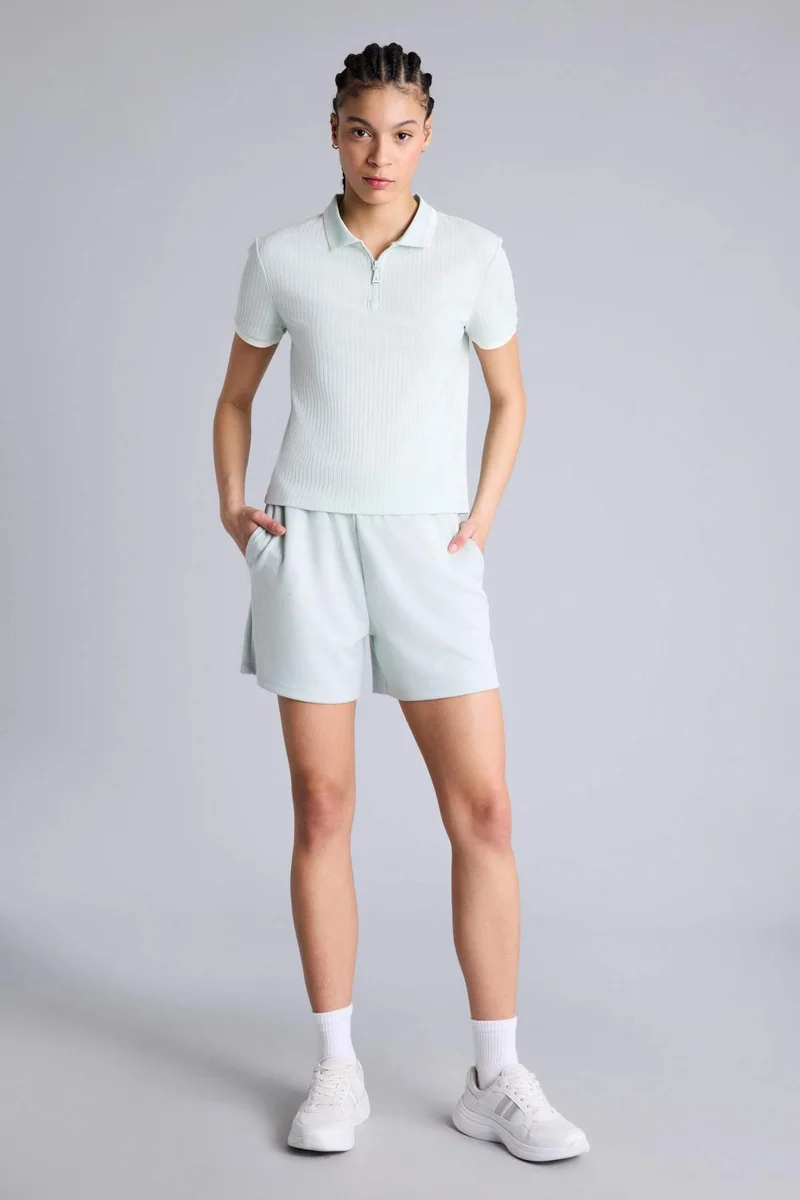 ديفاكتو Standard Fit Short Leg Modal Shorts