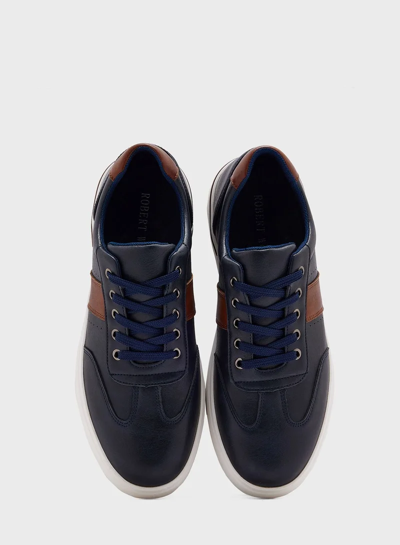 روبرت وود Smart Sneakers