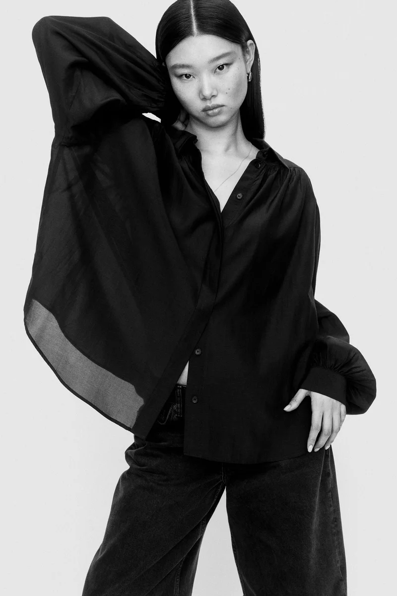 H&M Gathered blouse