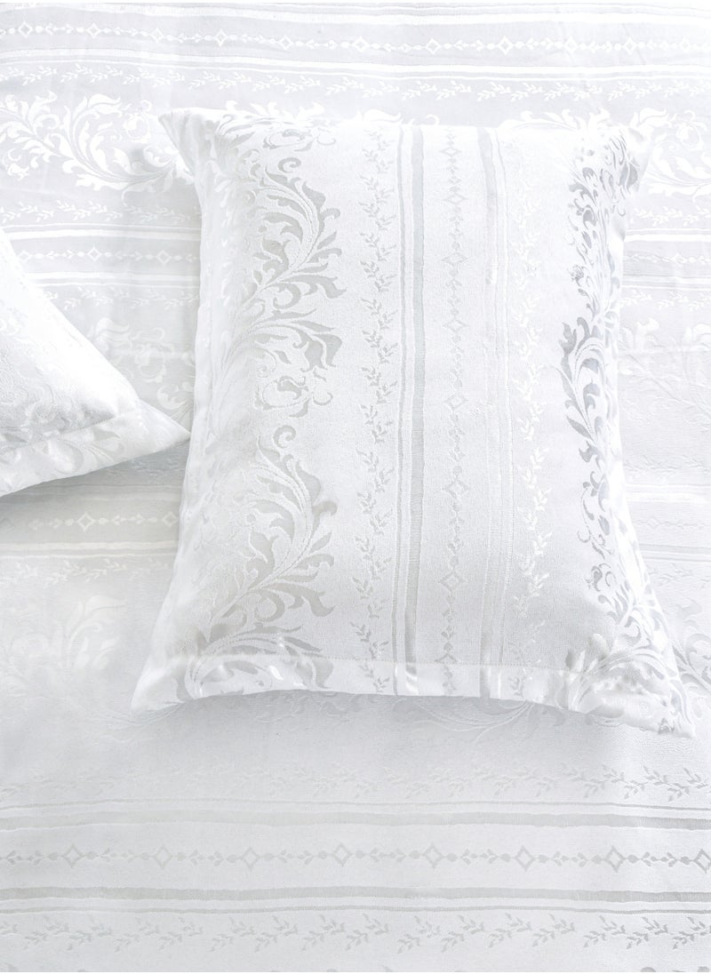 MASTER Polyester Jacquard  Comforter Sets, Fits 200 x 200 cm Bed, For Double Size Bed, With Removable Filling, 9 Pcs King Size, Soft, Breathable,  Elegant