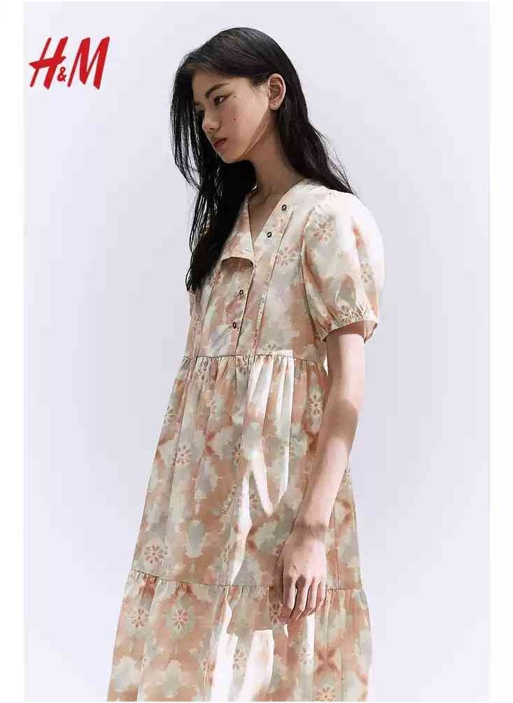 H and M - HM Women's New Loose Lightweight Comfortable And Fashionable Dress - Image 1