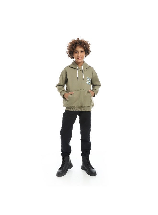 Caesar Milton boys' winter hoodie with prints on the chest and back - Image 3