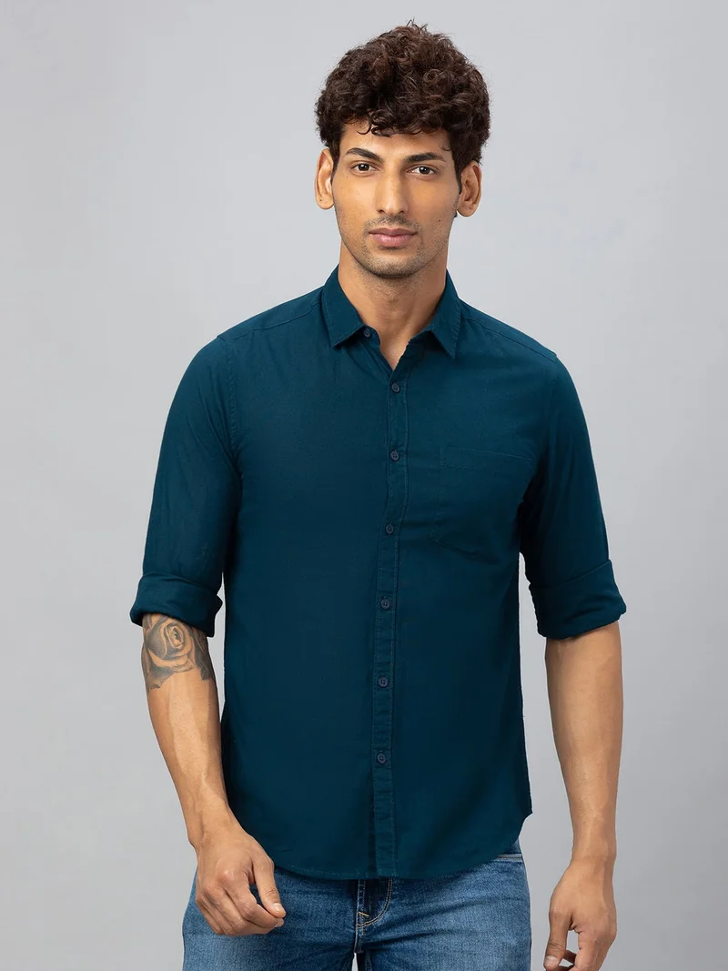 globus Globus Men Blue Solid Regular Fit Casual Shirt