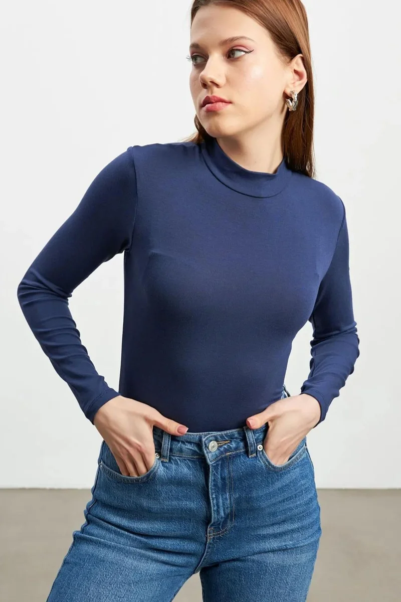Bipantolon BIPANTOLON Women's 4-Pack Slim Fit Turtleneck Bodysuits