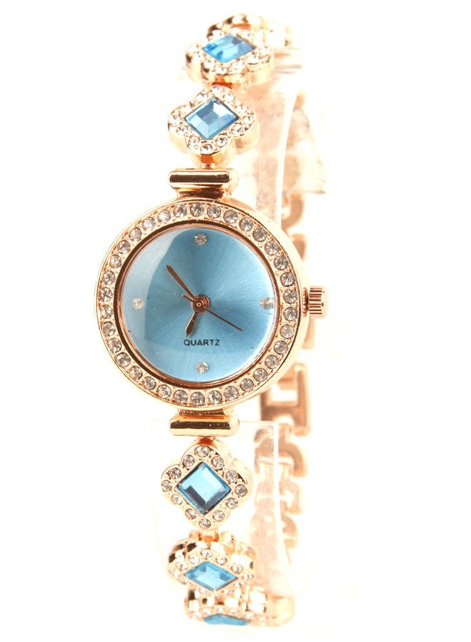 ساعة يد نسائية كوارتز شيك – لون ازرق مع روز جولد – سوار ستانلس ستيل مزين بالأحجار – ساعة فخمة وأنيقة للمناسبات والاستخدام اليومي – أفضل ساعة نسائية ستايل - Image 3