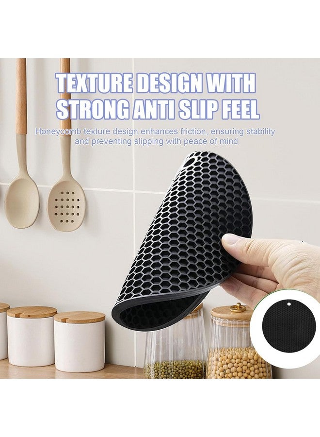 P-Plus International حاملات الأواني الساخنة من سيليكون P-Plus الدولية، مرنة ومتعددة الاستخدامات، مقاومة للحرارة للأطباق الساخنة، حصيرة سيليكون ناعمة غير قابلة للانزلاق لمطبخك (أسود، عبوة من 5) - Image 4