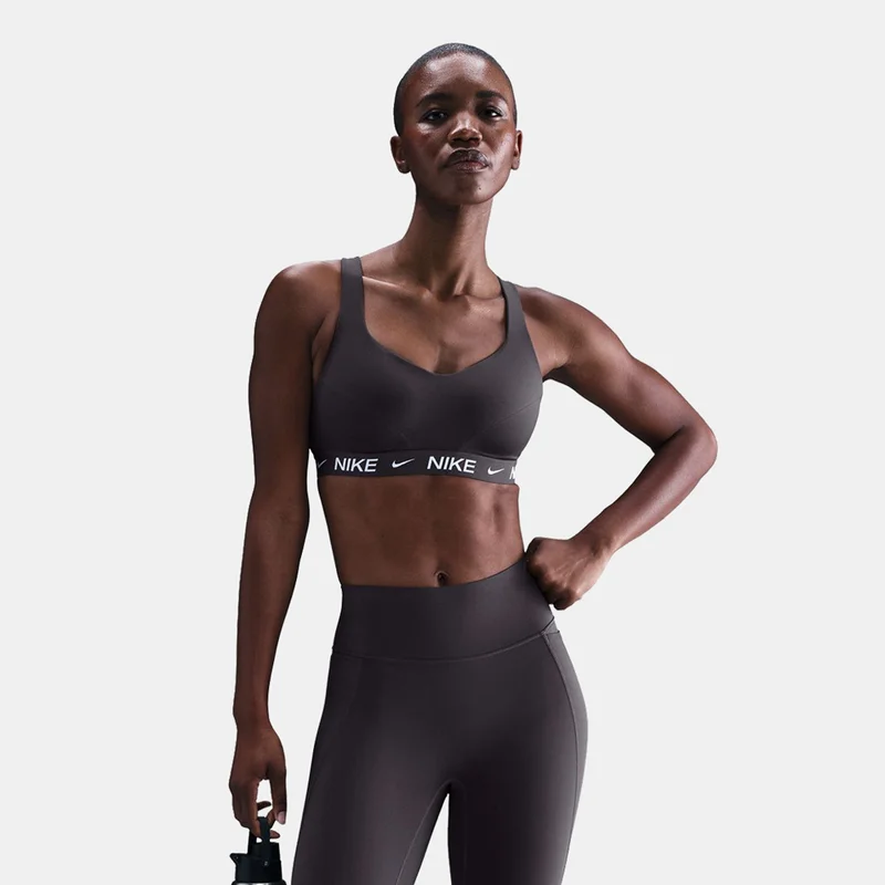 نايكي صدرية رياضية إندي بدعم متوسط وبحشوة للنساء