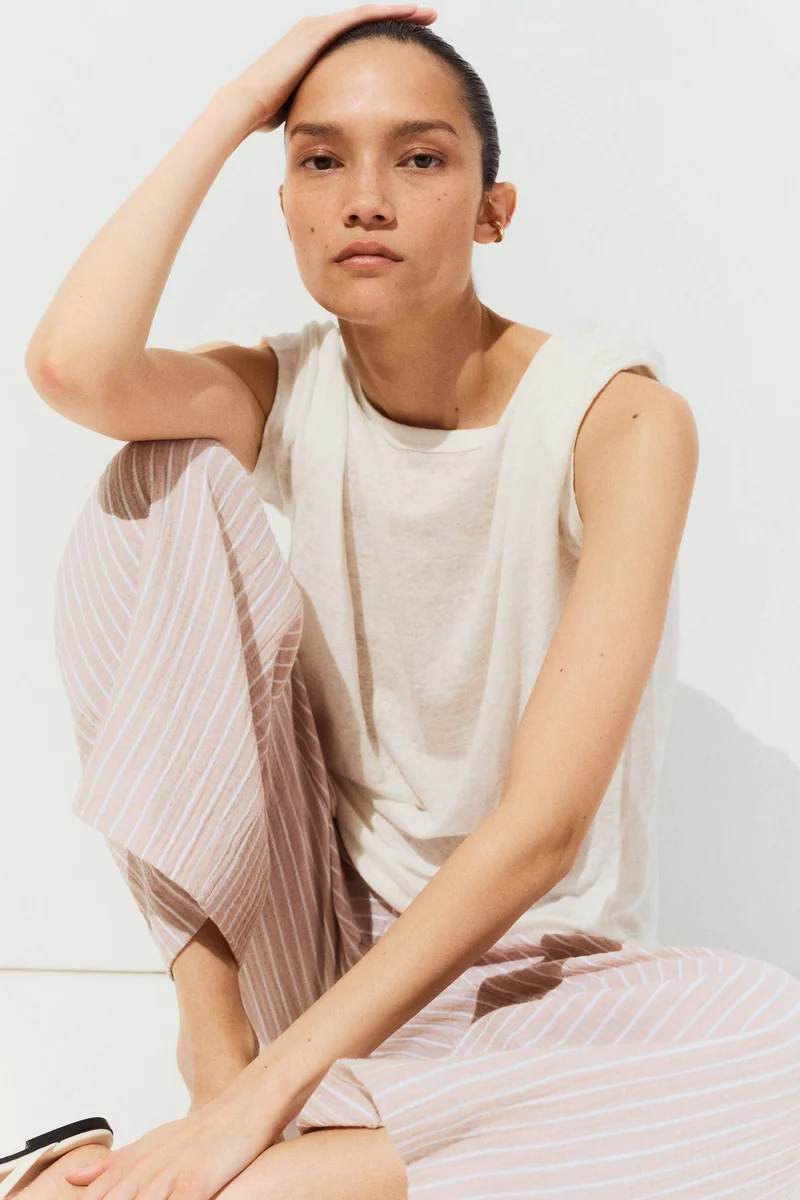 H&M MAMA Wide muslin trousers